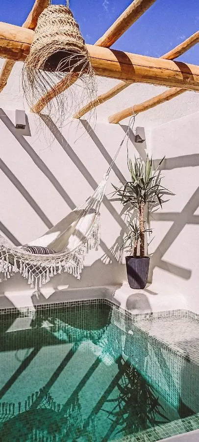 Ronda City Wall Apartments With Private Pool Испания