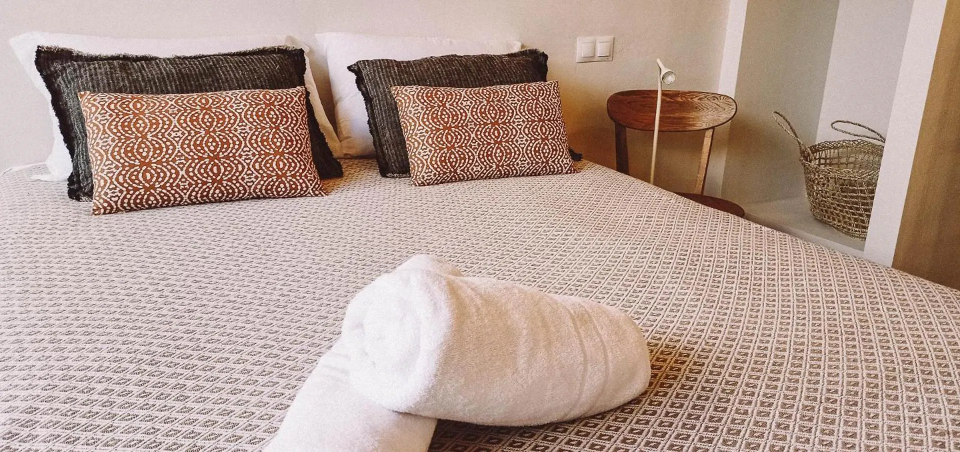 Ronda City Wall Apartments With Private Pool Spain