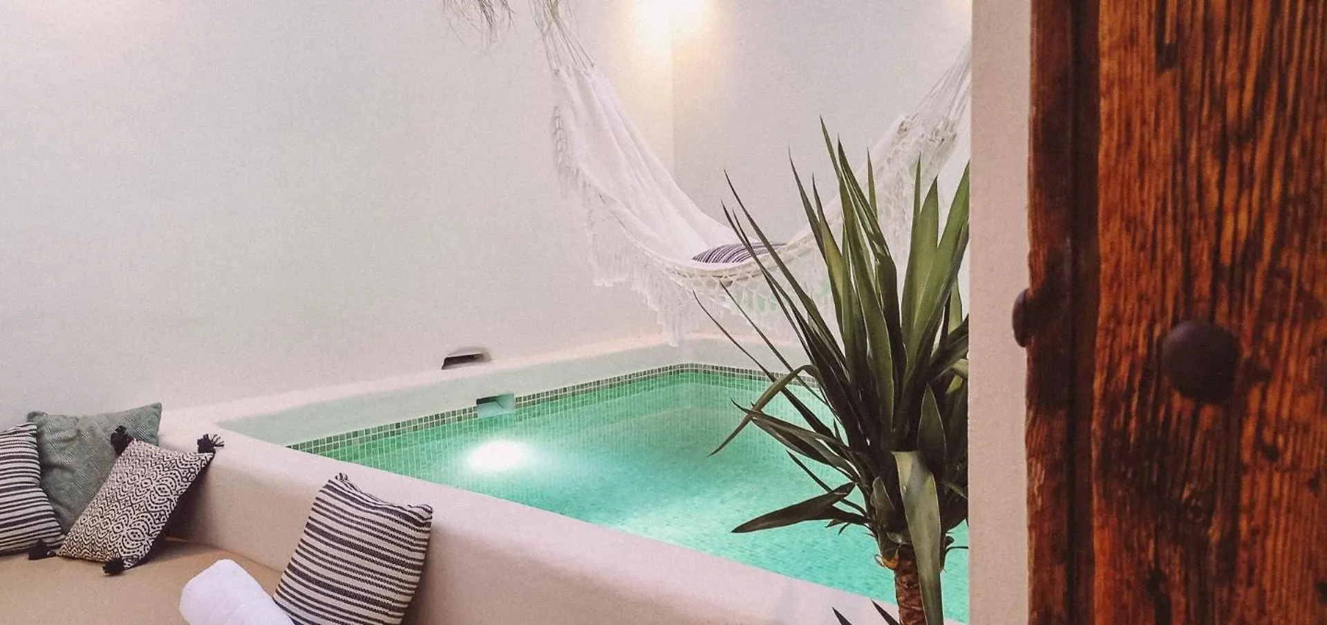 Ronda City Wall Apartments With Private Pool