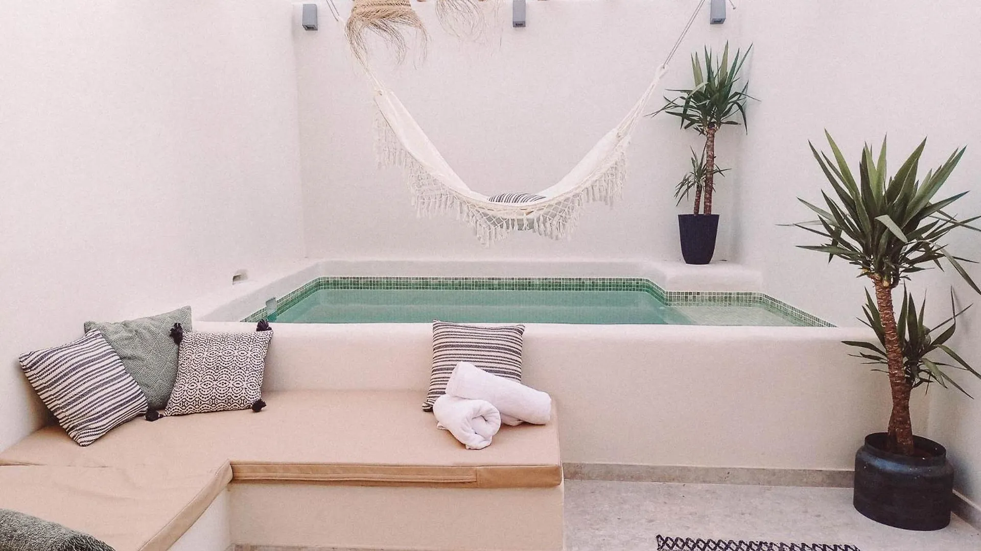 Ronda City Wall Apartments With Private Pool Spain